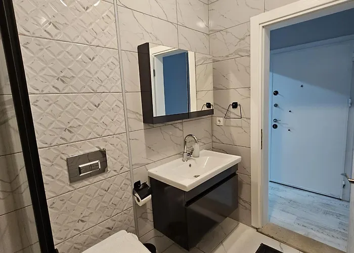 Blue Sapphire - * פאטהיה