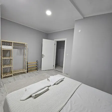 Apartment Blue Sapphire -